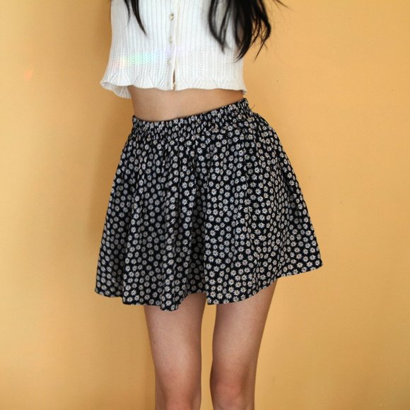 L.A. Hearts Floral Mini Skirt | S - Picture 1 of 5